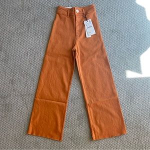 BRAND NEW (NWT) ZARA US SIZE 0 ORANGE JEANS — “THE MARINE STRAIGHT” (50% OFF)